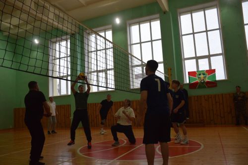 Турнир мужества и памяти в Нурлате: сильнейшие команды собрались в честь предстоящего Дня Героев Отечества