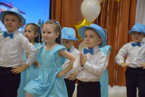 Полвека в лучах «Солнышка»: детский сад Нурлата отметил золотой юбилей
