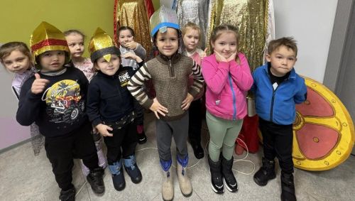 В Нурлатском КДЦ «Грани» юные патриоты узнали о героях всех эпох