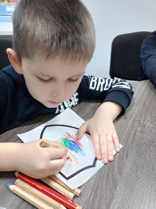 В Нурлатском КДЦ «Грани» юные патриоты узнали о героях всех эпох