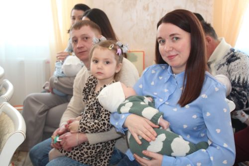 В Нурлате прошла акция «Подарок новорожденному»