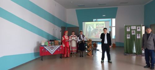 В школе №8 города Нурлат провели мероприятие к Международному дню родного языка