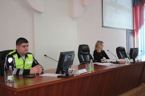 В Нурлате прошло заседание по безопасности дорожного движения