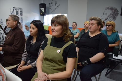 В межпоселенческой центральной библиотеке города Нурлат состоялась презентация новой книги Альфии Тухватуллиной