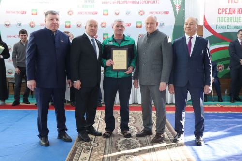 В Нурлате открылось первенство Республики Татарстан памяти Габбаса Гиматдинова (+ФОТОРЕПОРТАЖ)
