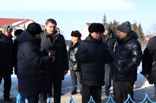 Нурлатцы почтили память легендарного руководителя Габбаса Гиматдинова