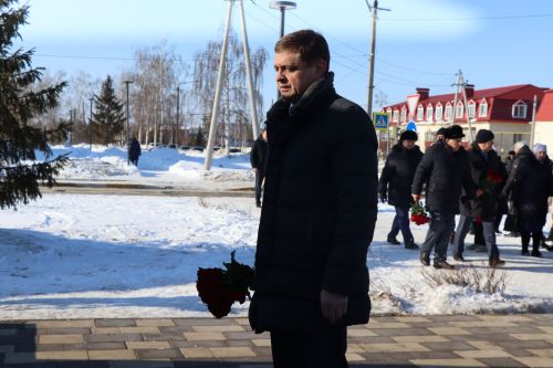 Нурлатцы почтили память легендарного руководителя Габбаса Гиматдинова