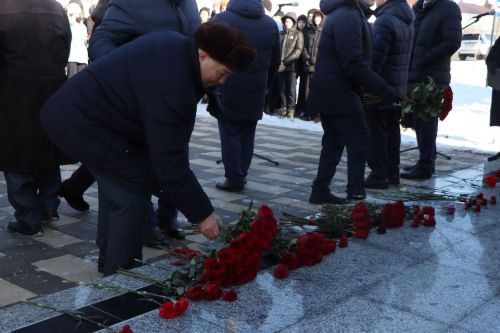 Нурлатцы почтили память легендарного руководителя Габбаса Гиматдинова