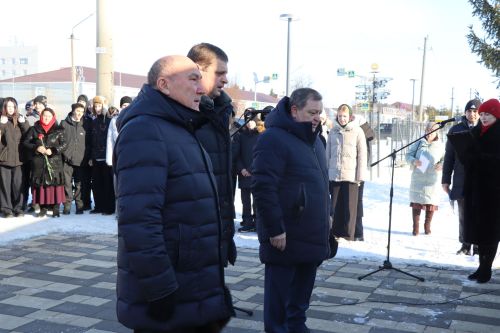 Нурлатцы почтили память легендарного руководителя Габбаса Гиматдинова