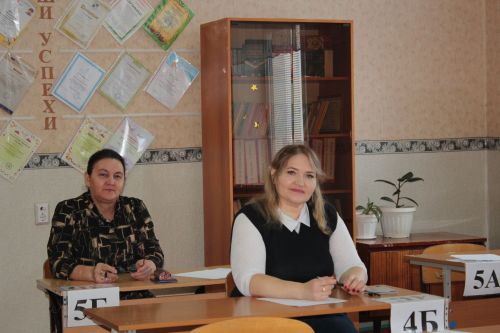 Родители Нурлата испытали на себе, что такое ЕГЭ по математике базового уровня