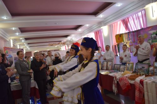 Нурлат стал площадкой зонального конкурса «Секреты дружного класса» (+ фоторепортаж)
