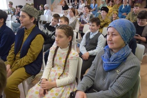 В Нурлате прошел районный конкурс театральных коллективов «Театр и дети»