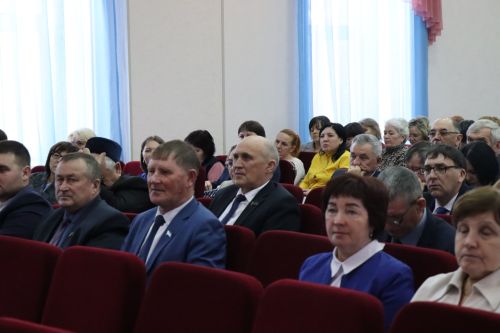 Дамир Ишкинеев провел заседание антинаркотической комиссии в Нурлатском районе