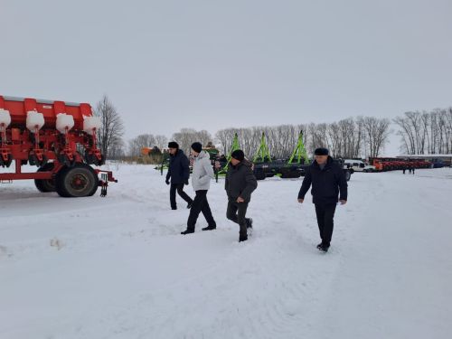 В Нурлатском районе продолжается подготовка к весенне-полевым работам 2025 года