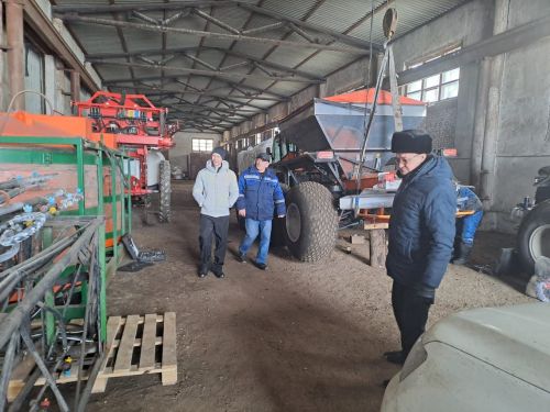 В Нурлатском районе продолжается подготовка к весенне-полевым работам 2025 года