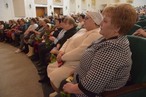 В Нурлате состоялся праздничный концерт в честь Международного женского дня