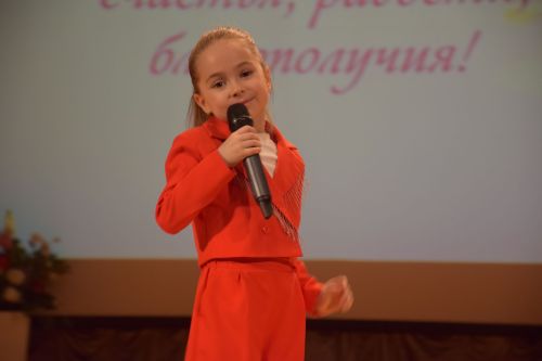 В Нурлате состоялся праздничный концерт в честь Международного женского дня