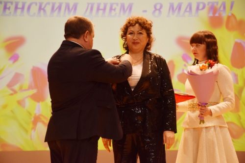 Жительница Нурлата удостоились государственной награды
