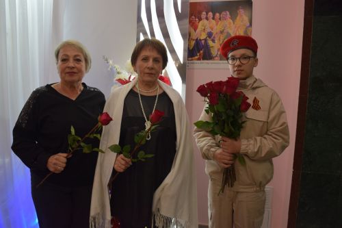 В Нурлате состоялся праздничный концерт в честь Международного женского дня