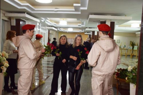 В Нурлате состоялся праздничный концерт в честь Международного женского дня