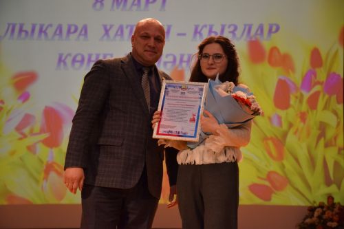 В Нурлате состоялся праздничный концерт в честь Международного женского дня