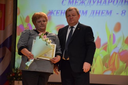 В Нурлате состоялся праздничный концерт в честь Международного женского дня