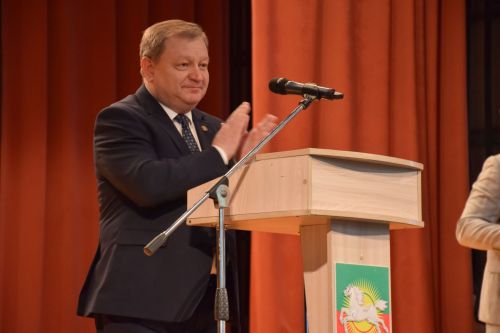 В Нурлате состоялся праздничный концерт в честь Международного женского дня