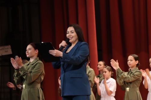 Нурлат стал площадкой для фестиваля студенческих хоров