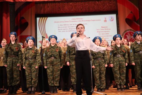 Нурлат стал площадкой для фестиваля студенческих хоров