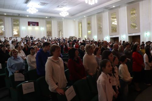 Нурлат стал площадкой для фестиваля студенческих хоров
