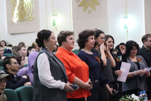 Нурлат стал площадкой для фестиваля студенческих хоров