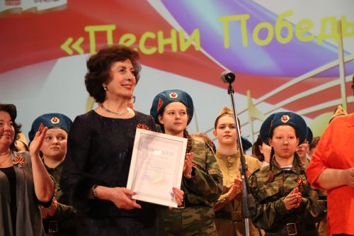 Нурлат стал площадкой для фестиваля студенческих хоров