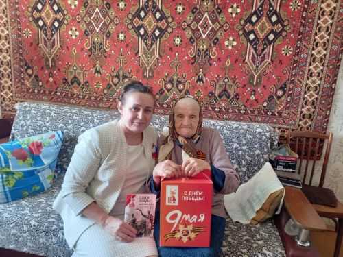 С благодарностью за подвиг: «Гармония»  поздравила тружеников тыла с Днем Победы