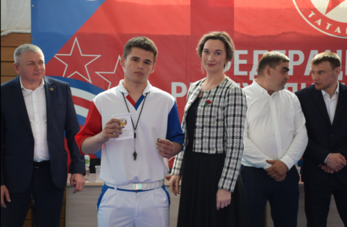 В Нурлате прошли республиканские соревнования по самбо