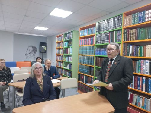 Слово и подвиг: в Нурлате почтили память погибшего героя СВО на вечере чувашской поэзии