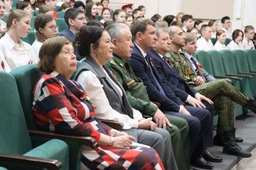 Герой России Расим Баксиков провел Урок мужества для нурлатских школьников (+ фоторепортаж)