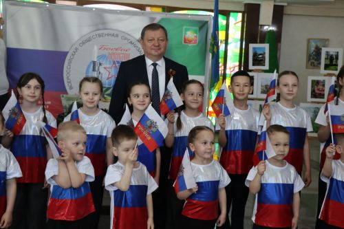 Герой России Расим Баксиков провел Урок мужества для нурлатских школьников (+ фоторепортаж)