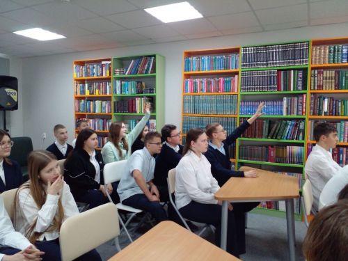 Школьники Нурлата проверили знания о Великой Отечественной войне в интерактивной викторине
