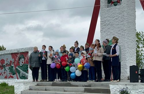 В Староальметьевском сельском поселении почтили память героев Великой Отечественной войны