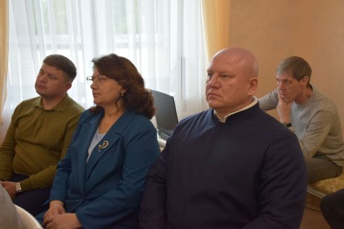 В Международный день семьи в Нурлате чествовали юбиляров супружеской жизни