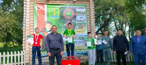 Юные нурлатские борцы снова радуют болельщиков своими успехами