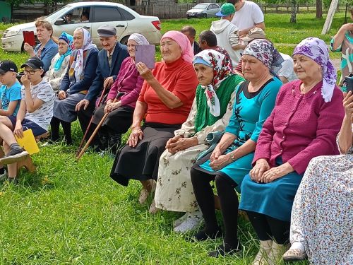 КДЦ «Грани» провели первый выездной концерт в рамках проекта «Территория семьи»