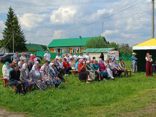 КДЦ «Грани» провели первый выездной концерт в рамках проекта «Территория семьи»