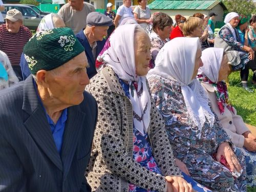 КДЦ «Грани» провели первый выездной концерт в рамках проекта «Территория семьи»