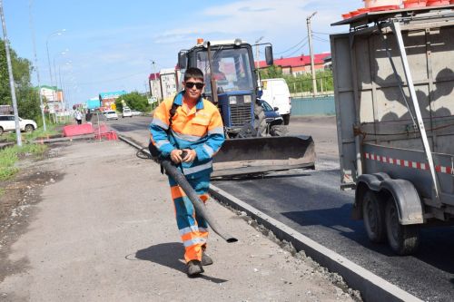 В Нурлате активно ведутся дорожные работы на объездной и городских улицах