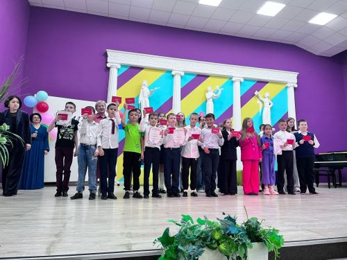 В НДШИ «Сэлэт» состоялся юбилейный выпуск 2025 года