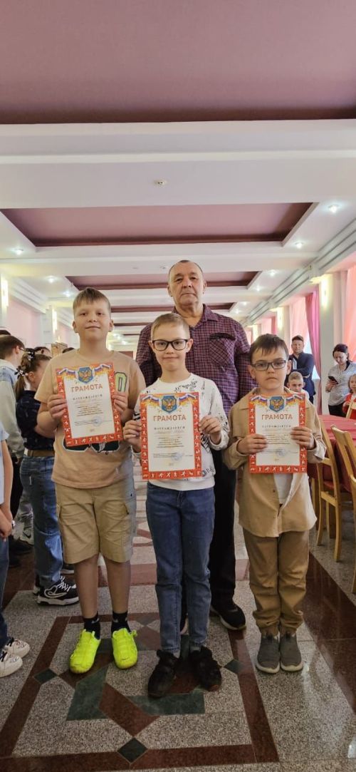 В Нурлате прошли районные турниры по шахматам и шашкам среди детей