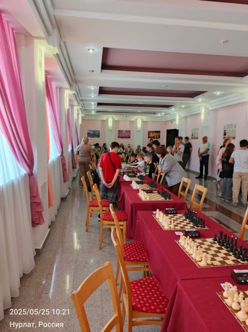 В Нурлате прошли районные турниры по шахматам и шашкам среди детей