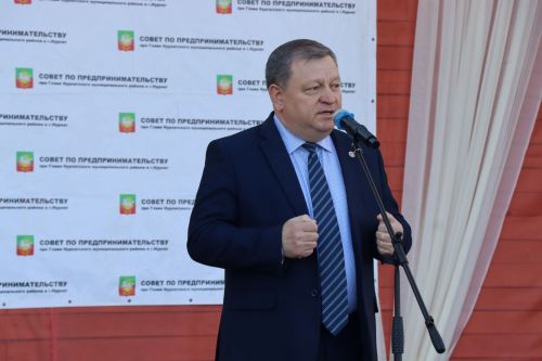 День российского предпринимательства в Нурлате отметили большим праздничным концертом