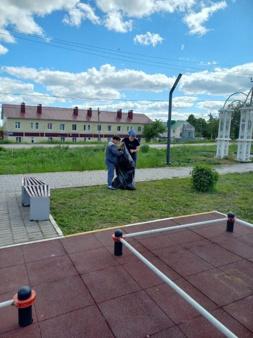 Спортивные объекты Нурлата стали чище: завершилась неделя субботников
